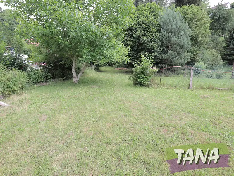 Prodej rodinného domu 316 m², pozemek 1314 m², Pecka – náhled fotky 3
