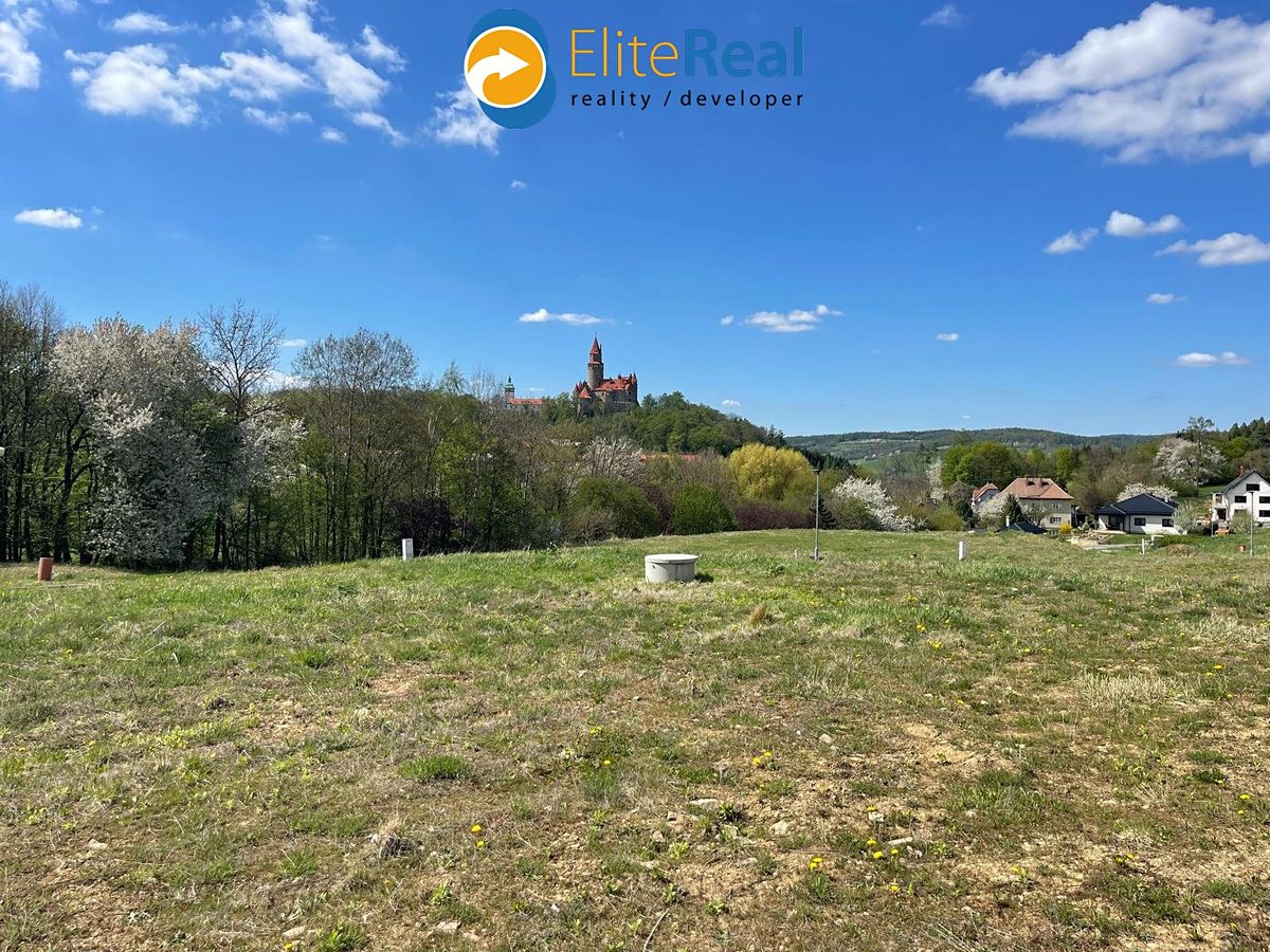 Prodej stavebního pozemku 1563 m²