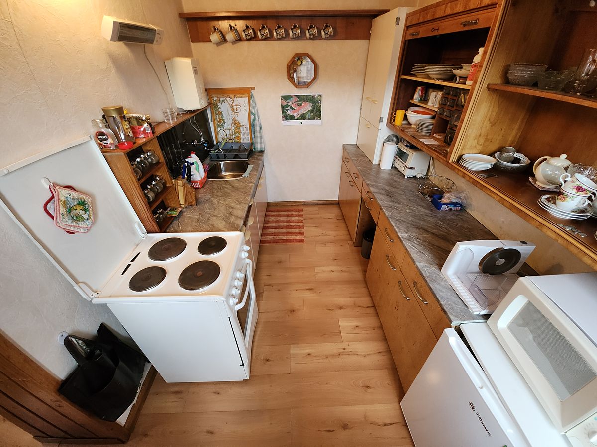 Prodej rodinného domu 210 m², pozemek 336 m² – fotografie 5