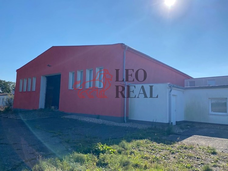 Комерційне приміщення в оренду, 1 850 м² (8 з 8)