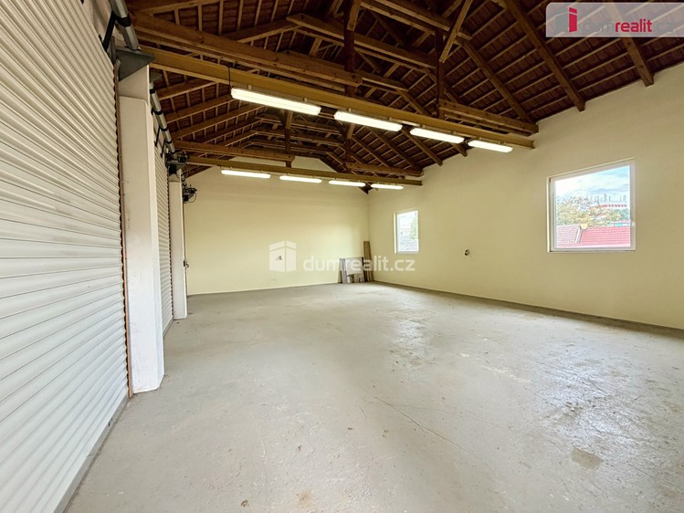 Будинок на продаж, 250 м² (25 з 31)