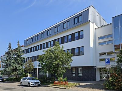 Pronájem kanceláře 420 m²