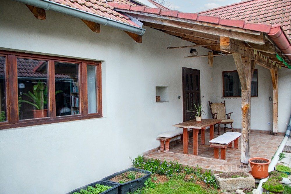 Prodej rodinného domu 188 m², pozemek 1923 m² – fotografie 5