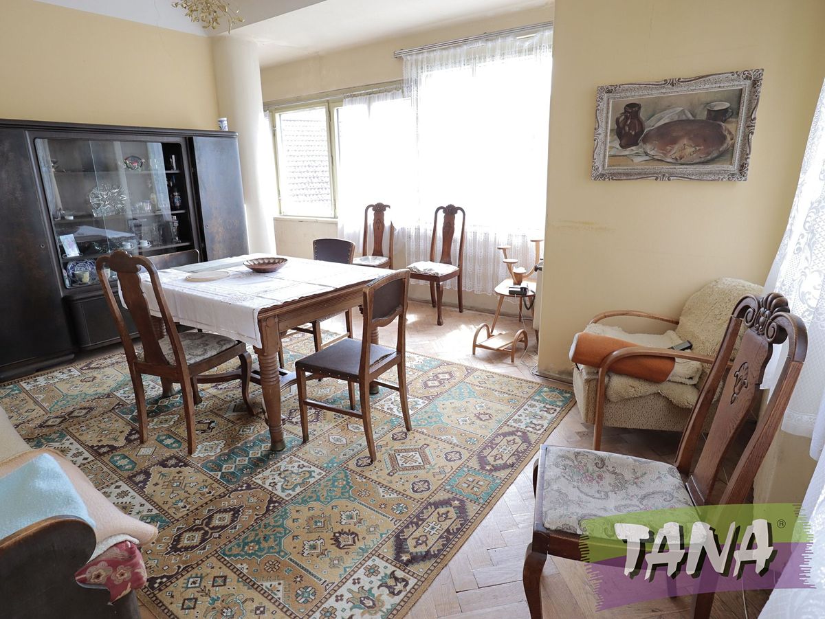 Prodej rodinného domu 316 m², pozemek 1314 m² – fotografie 5