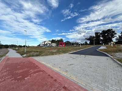 Prodej  stavebního pozemku 920 m² — photo 3