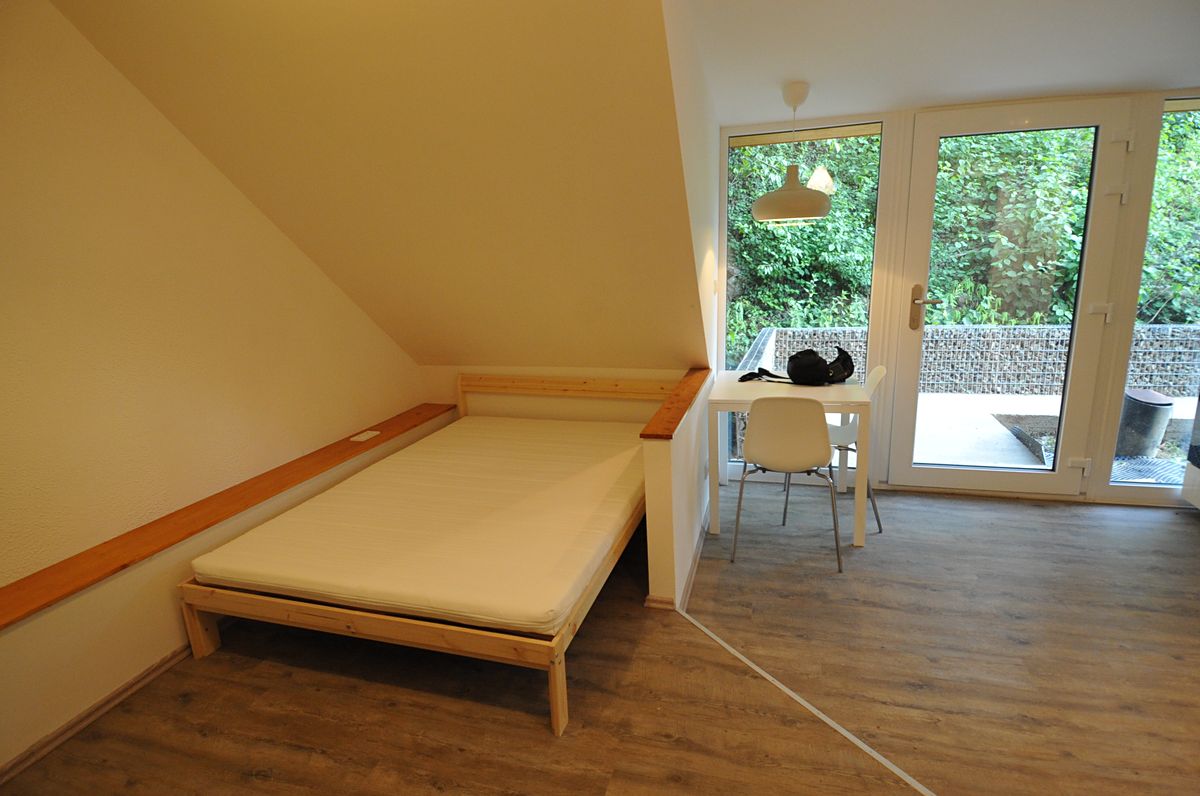 Prodej rodinného domu 104 m², pozemek 133 m² – fotografie 2