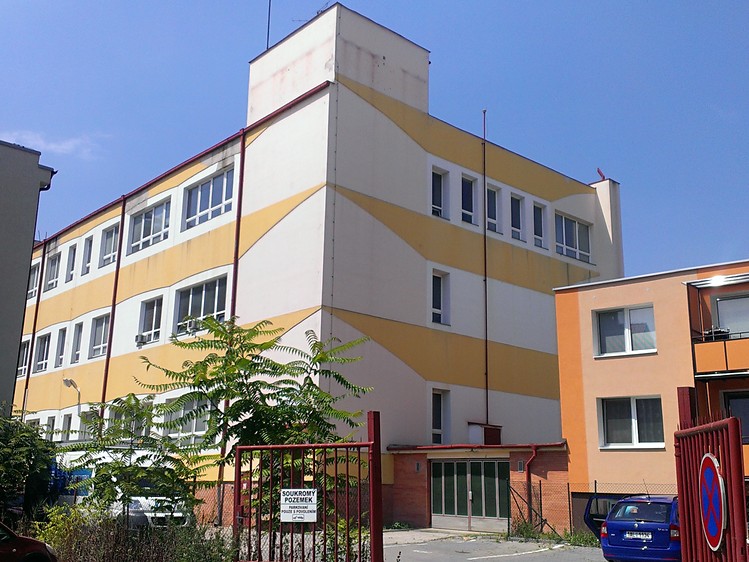 Комерційне приміщення в оренду, 147 м² (1 з 4)