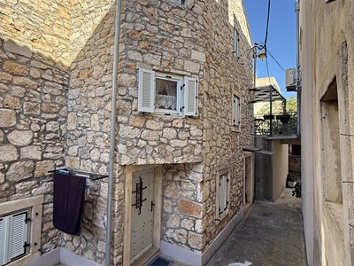 Prodej  rodinného domu 94 m², pozemek 35 m²