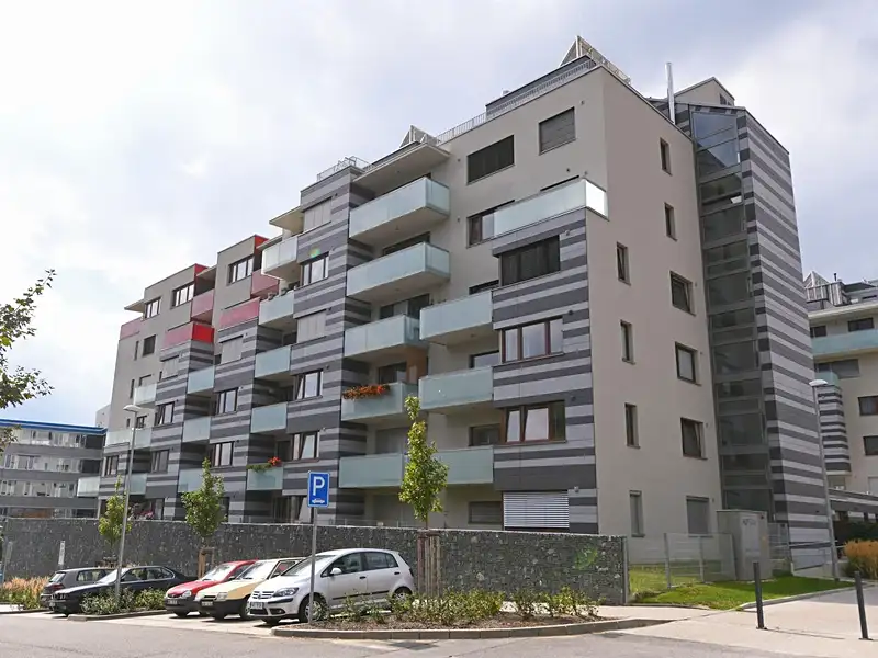 Pronájem bytu 2+kk 54 m², Praha – náhled fotky 3
