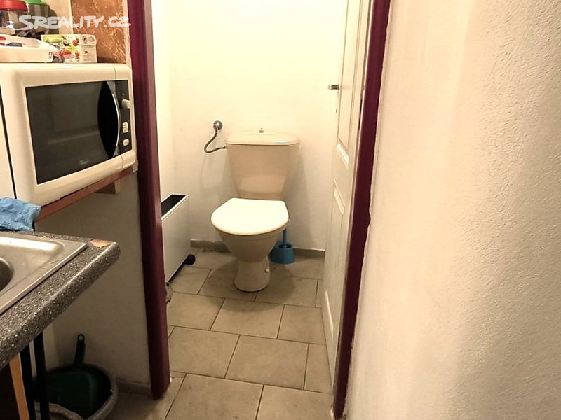 Prodej obchodního prostoru 124 m² – pohled 6