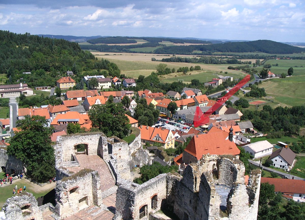 Prodej rodinného domu 350 m², pozemek 1395 m² – fotografie 2