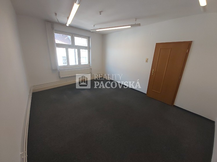 Pronájem komerčního prostoru, 53 m² (6 z 17)
