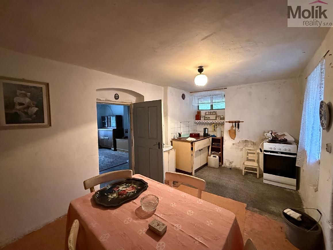 Prodej rodinného domu 92 m², pozemek 199 m² – fotografie 5