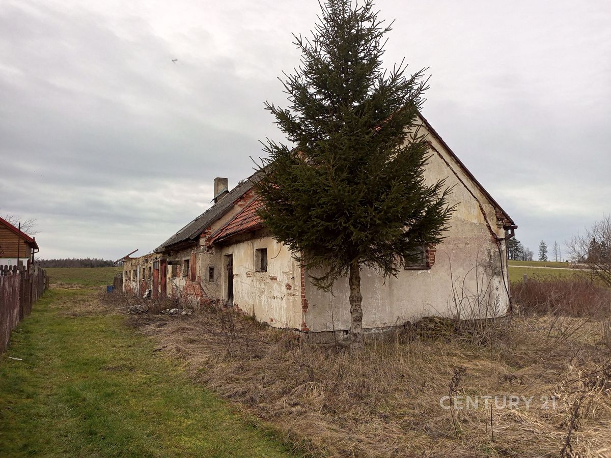 Prodej rodinného domu 180 m², pozemek 3068 m²