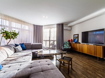 Prodej bytu 4+kk 215 m²