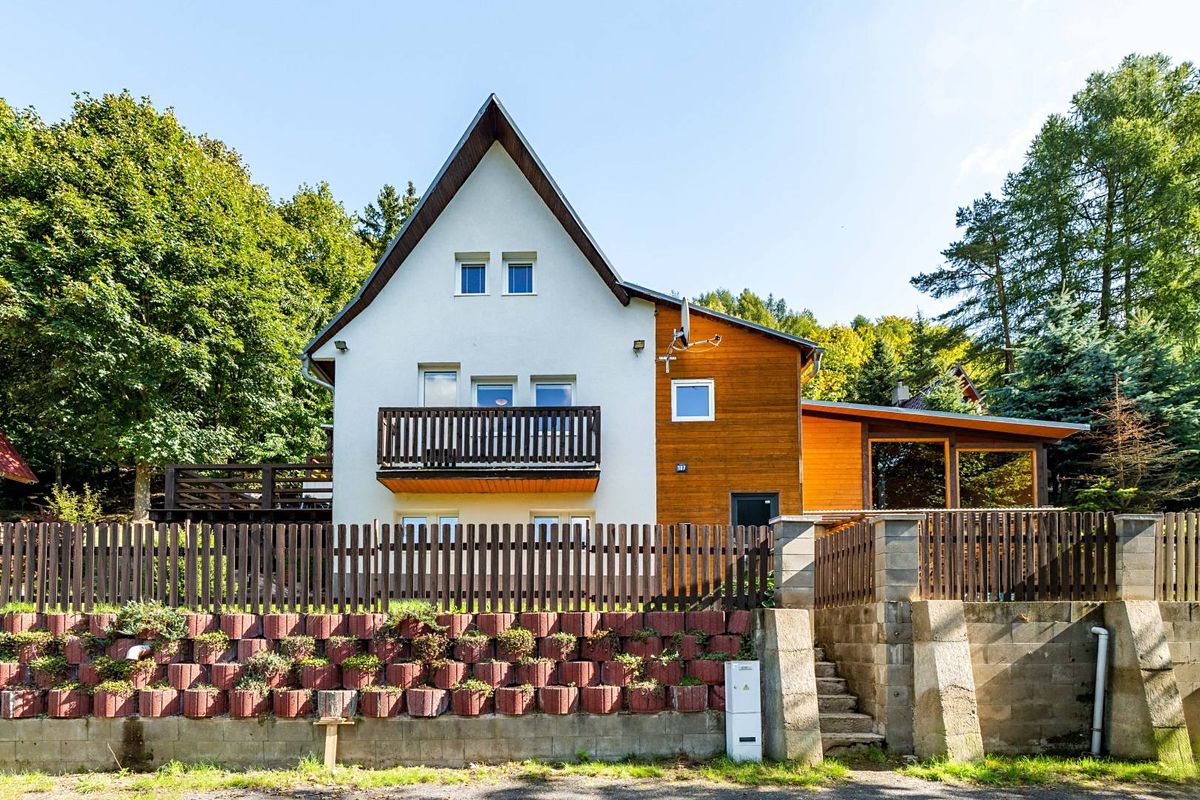 Prodej chaty 140 m², pozemek 441 m²
