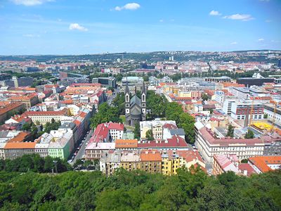 Pronájem kanceláře 570 m²