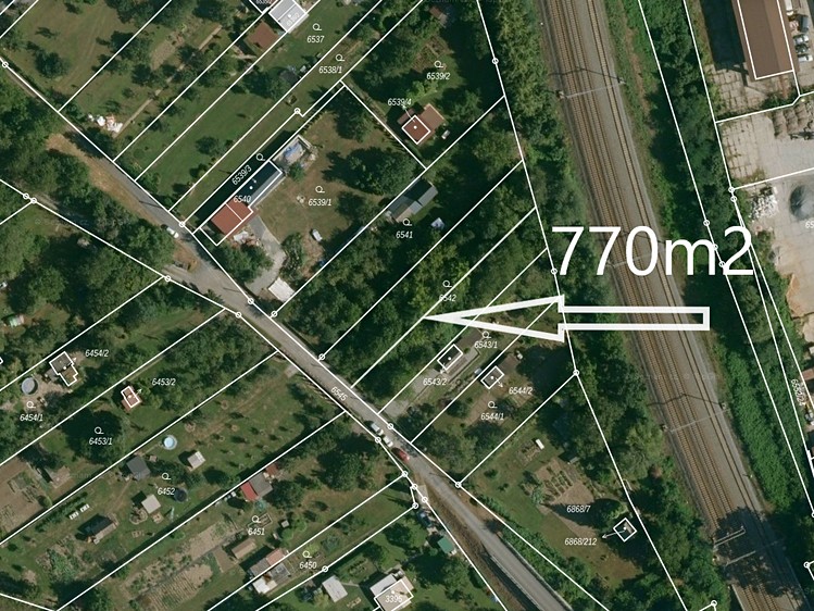 Ділянка на продаж, 770 м² (1 з 6)