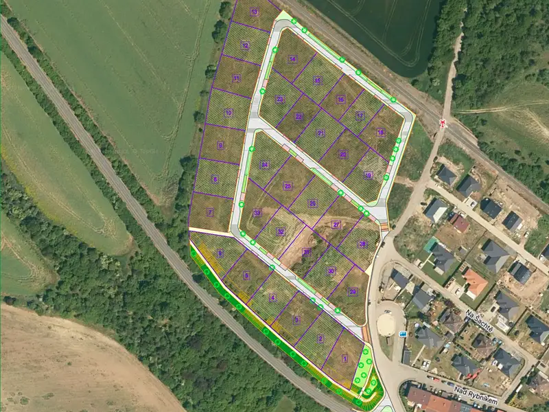 Prodej stavebního pozemku 901 m², Kralupy nad Vltavou – náhled fotky 1
