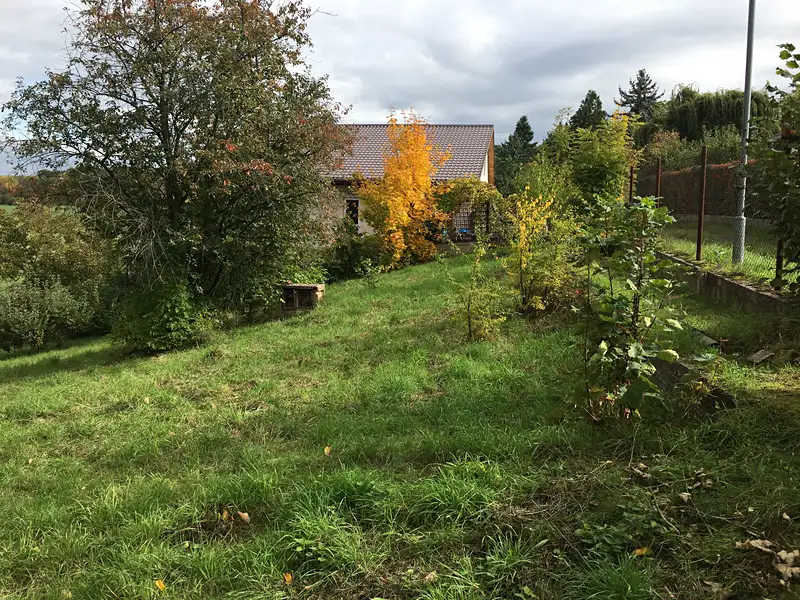 Prodej stavebního pozemku 1233 m², Žatec – náhled fotky 1
