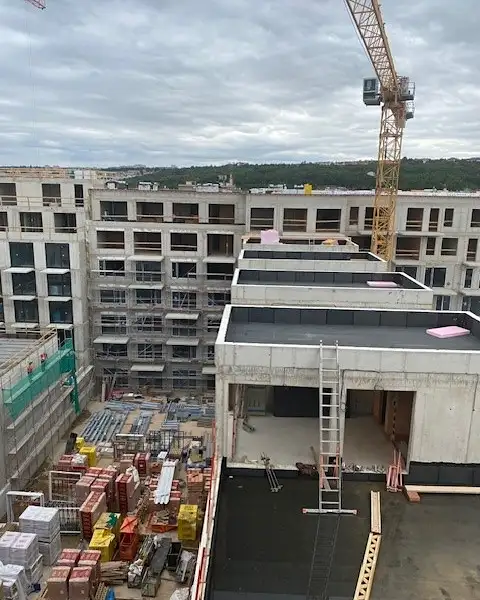 Prodej bytu 4+kk 105 m², Praha – náhled fotky 3