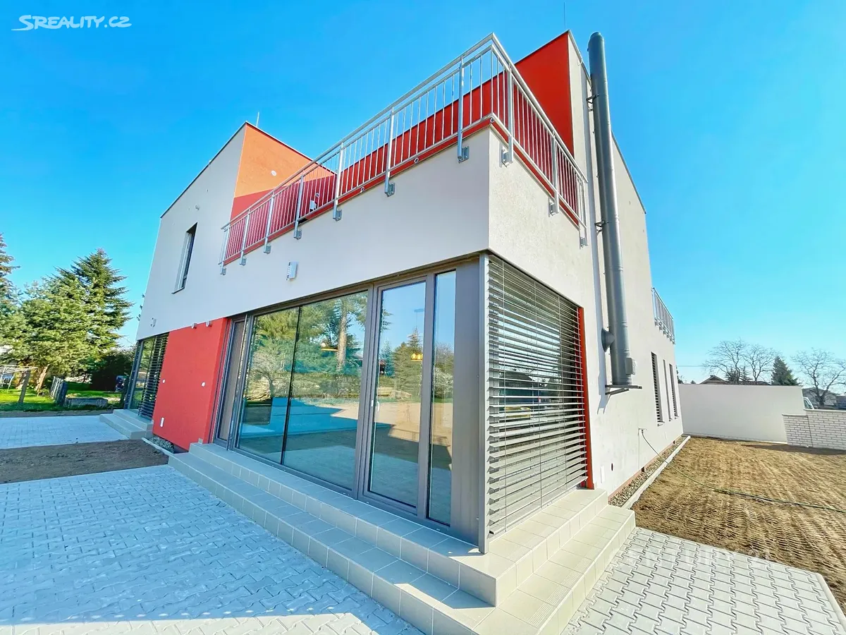 Prodej bytu 4+kk 120 m², Unhošť