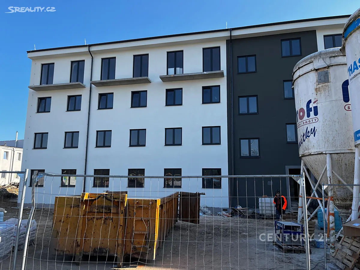 Pronájem komerční nemovitosti 800 m² – pohled 2
