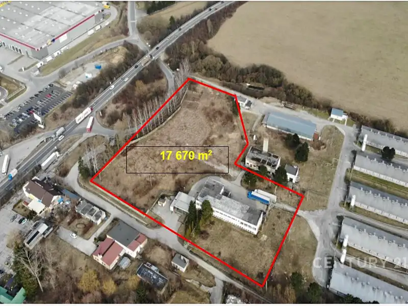 Prodej komerční nemovitosti 17760 m², Strečno – náhled fotky 1