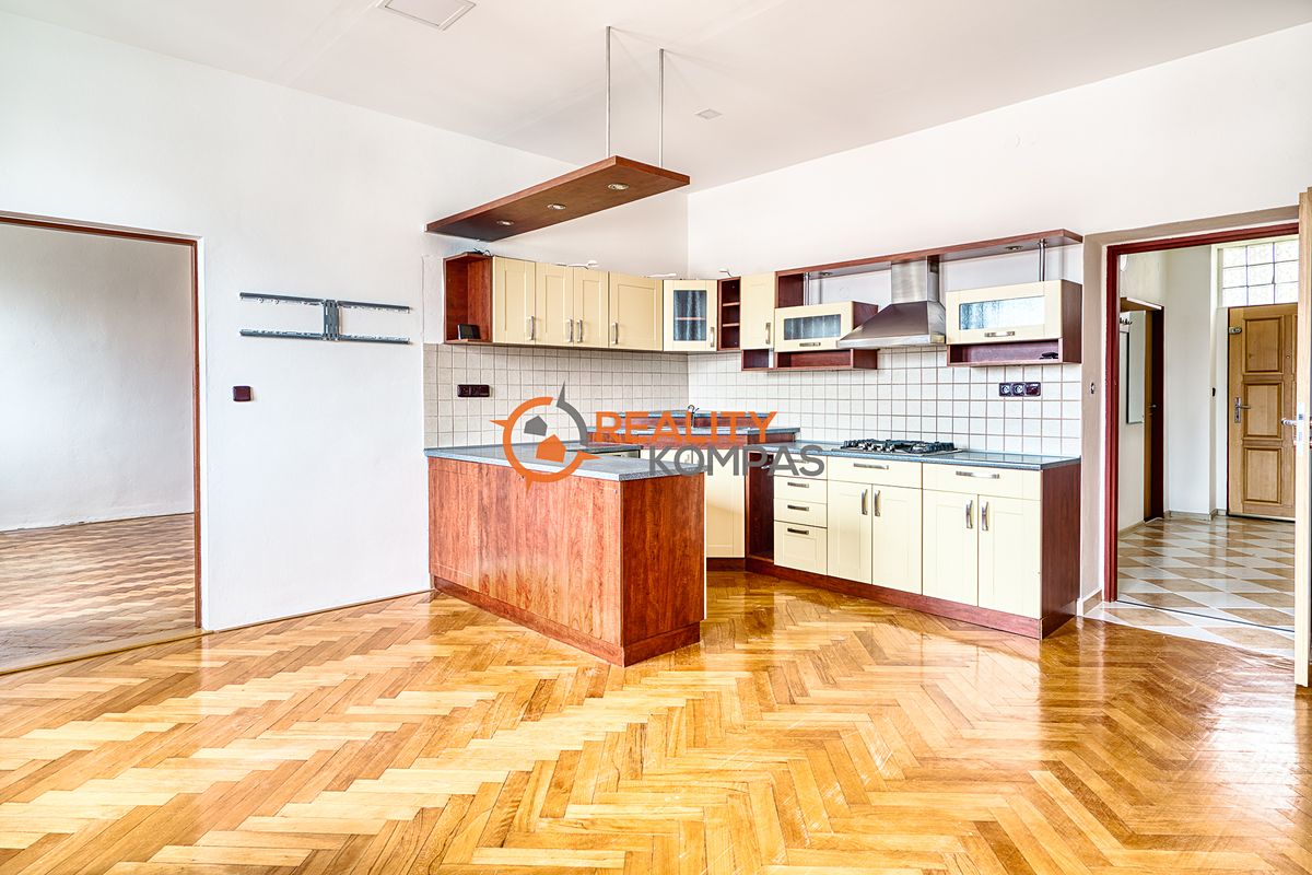 Pronájem bytu 3+kk 76 m²