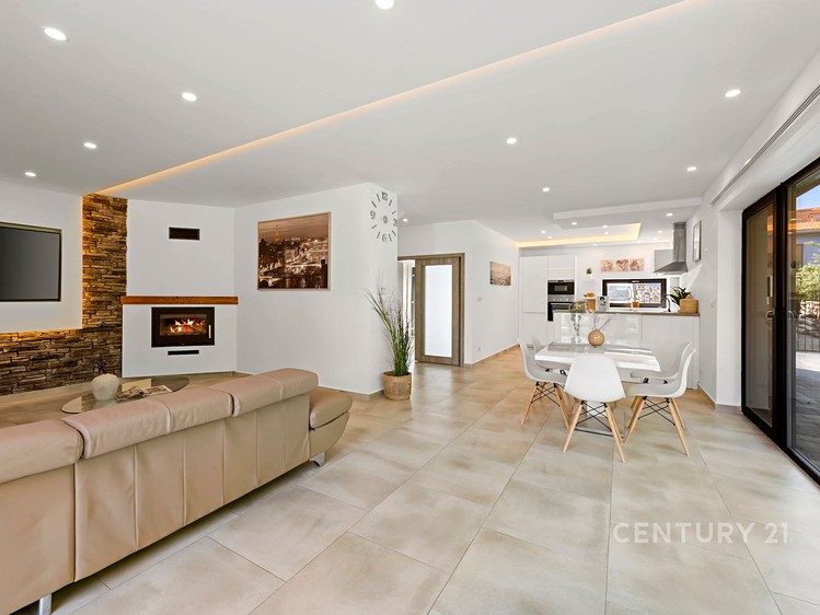 Будинок на продаж, 140 м² (10 з 34)
