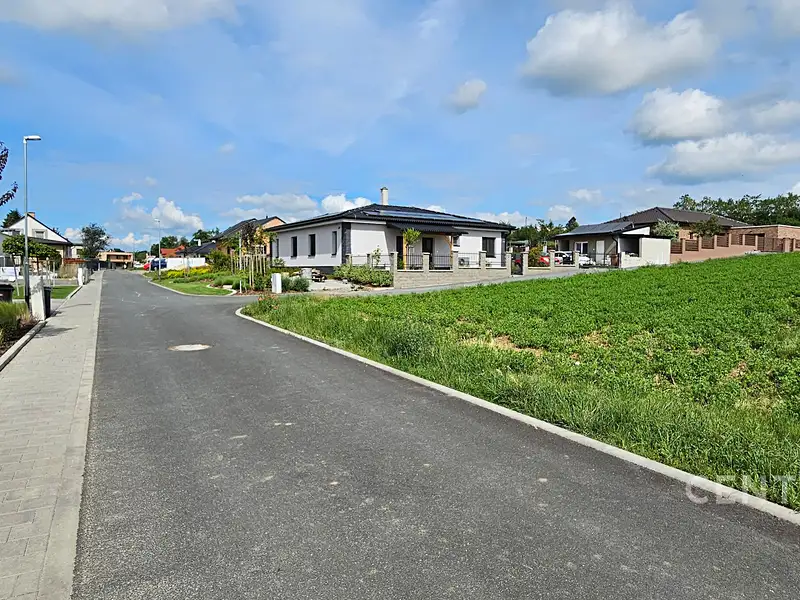 Prodej stavebního pozemku 1416 m², Moravský Krumlov – náhled fotky 2