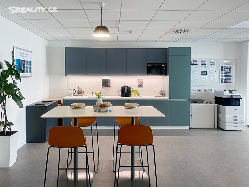 Pronájem kanceláře 50 m² – pohled 6