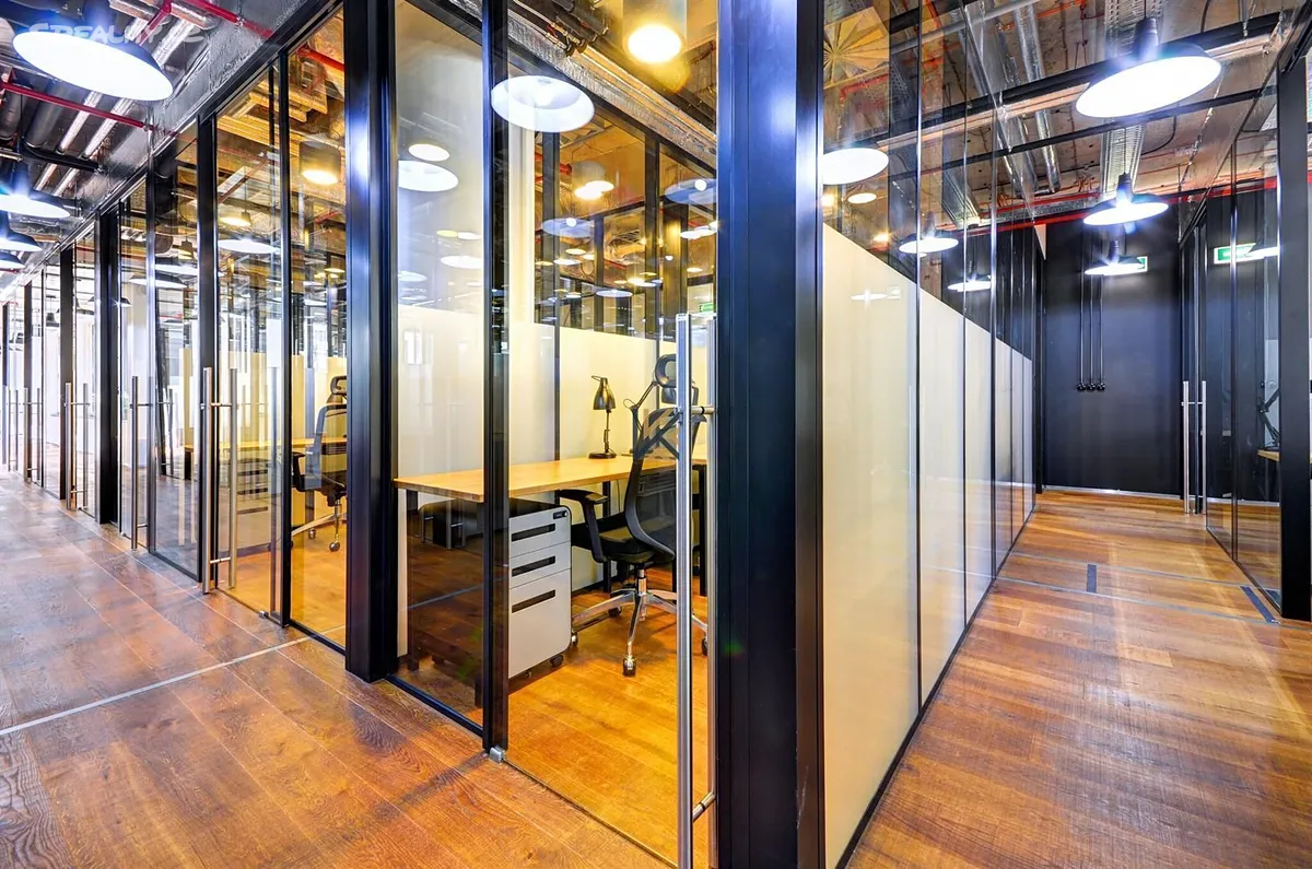 Pronájem kanceláře 45 m² – pohled 4