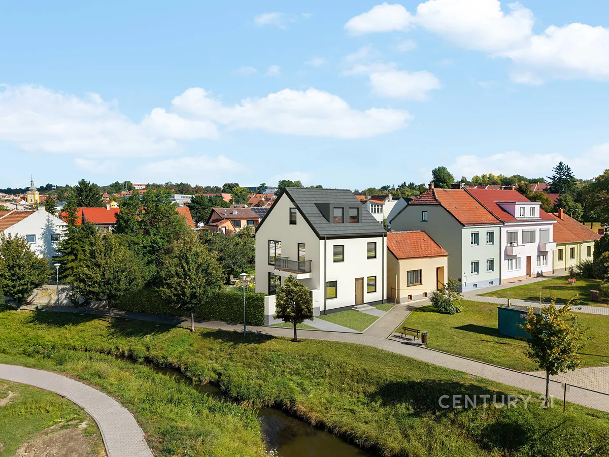 Prodej stavebního pozemku 569 m²