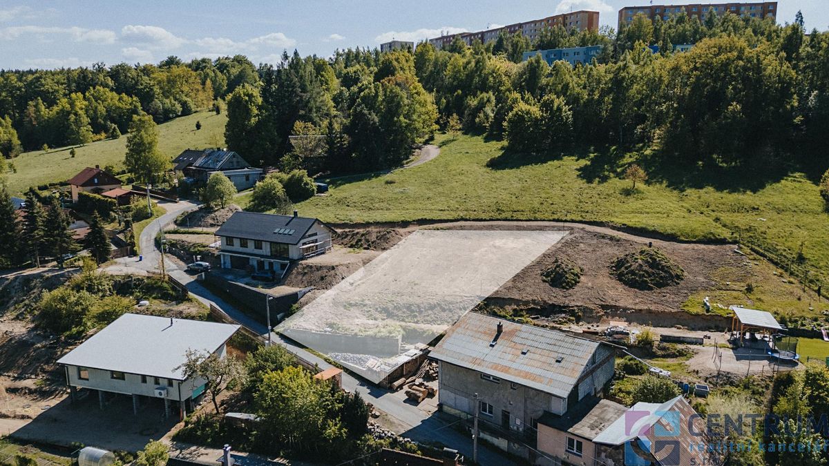Prodej stavebního pozemku 794 m² – fotografie 3