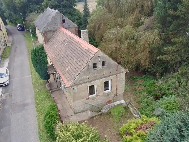 Prodej rodinného domu 300 m², pozemek 1328 m², Hořovičky – náhled fotky 2