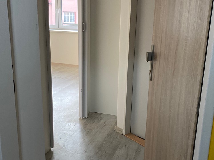 Wohnung 1+kk zur Miete, 36 m² (8 von 15)