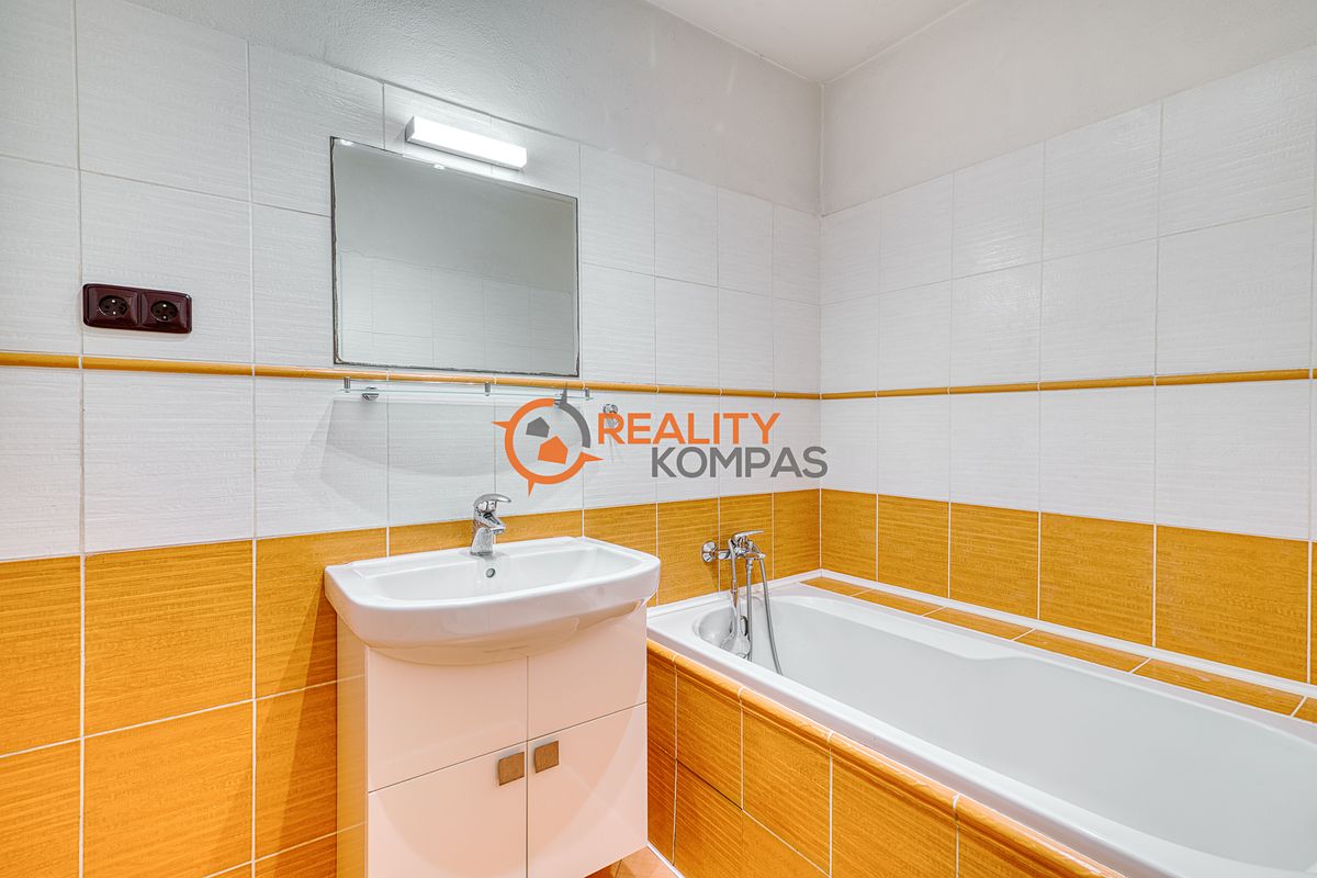 Pronájem bytu 3+kk 76 m² – fotografie 5