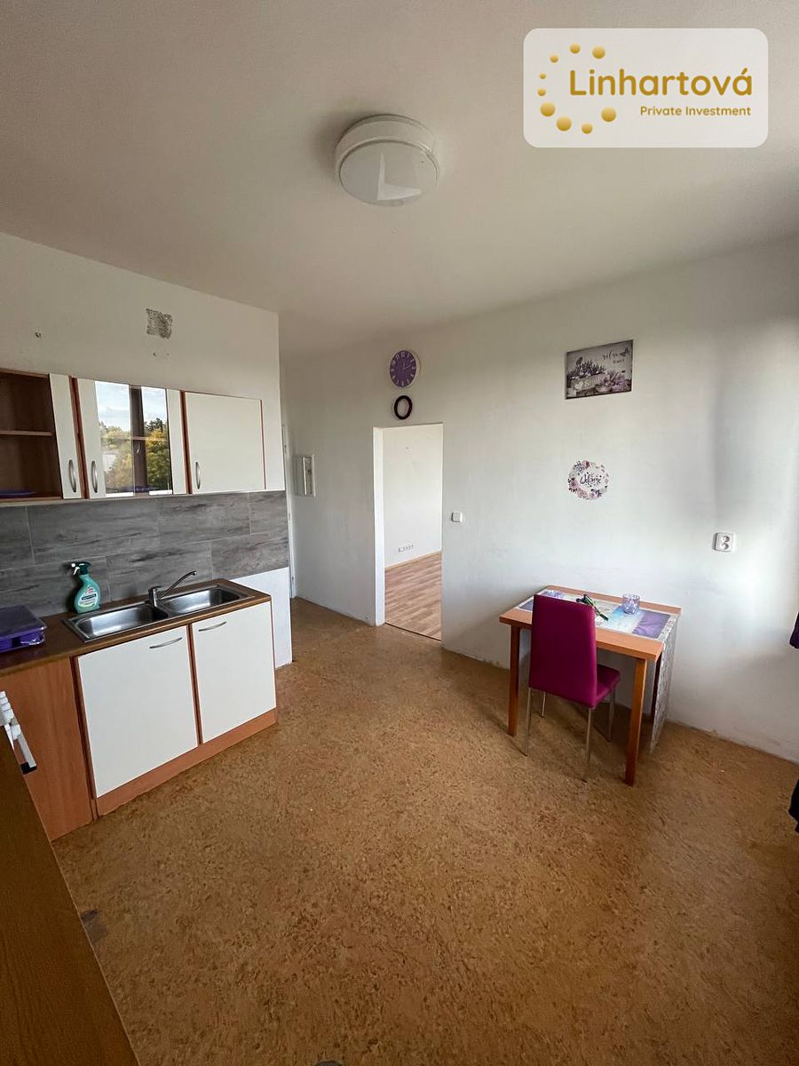 Pronájem bytu 2+1 60 m² – fotografie 5