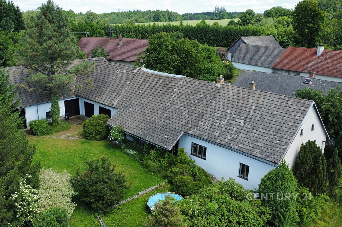 Prodej rodinného domu 89 m², pozemek 3532 m²