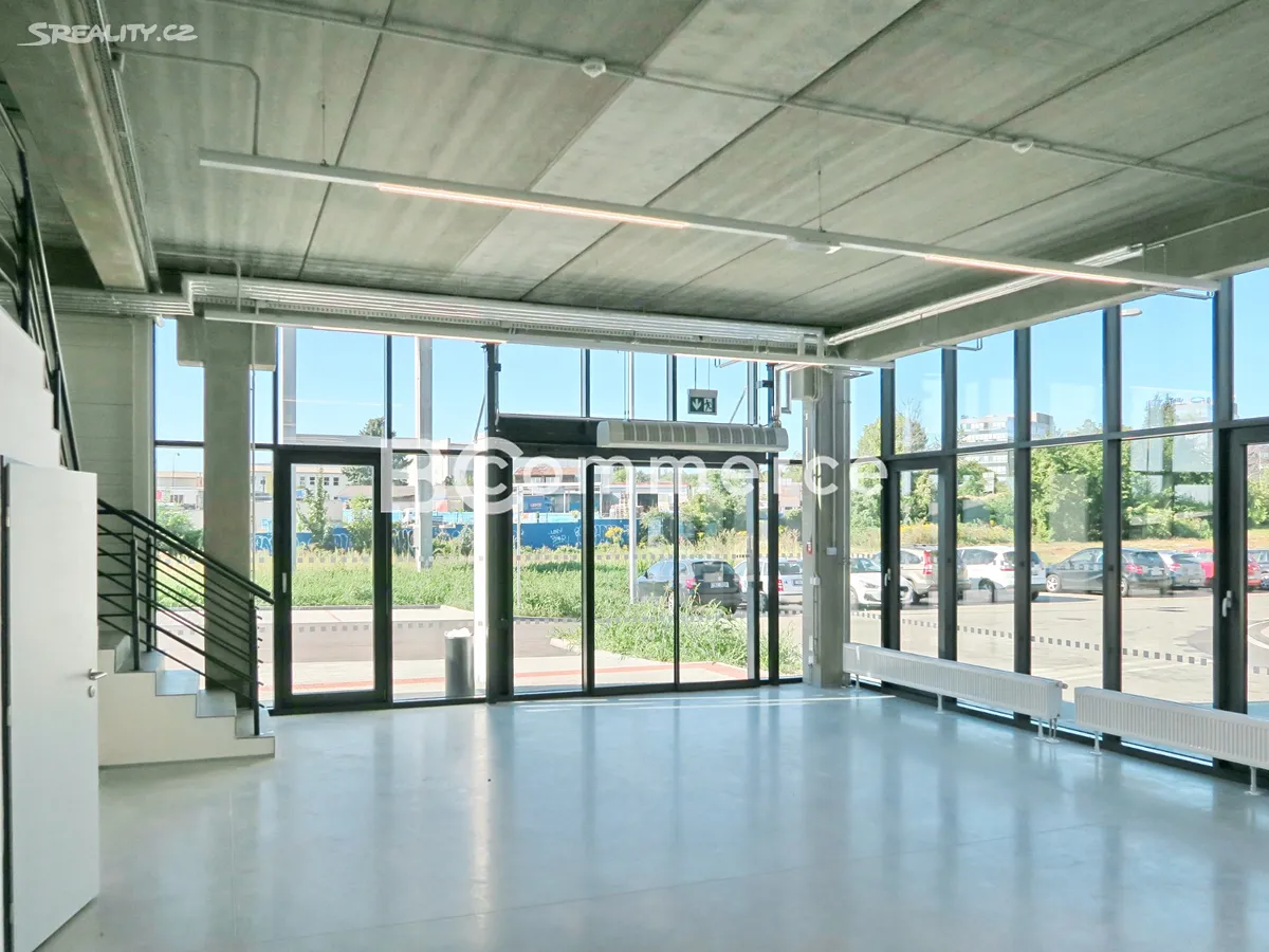 Pronájem obchodního prostoru 427 m², Štýřice