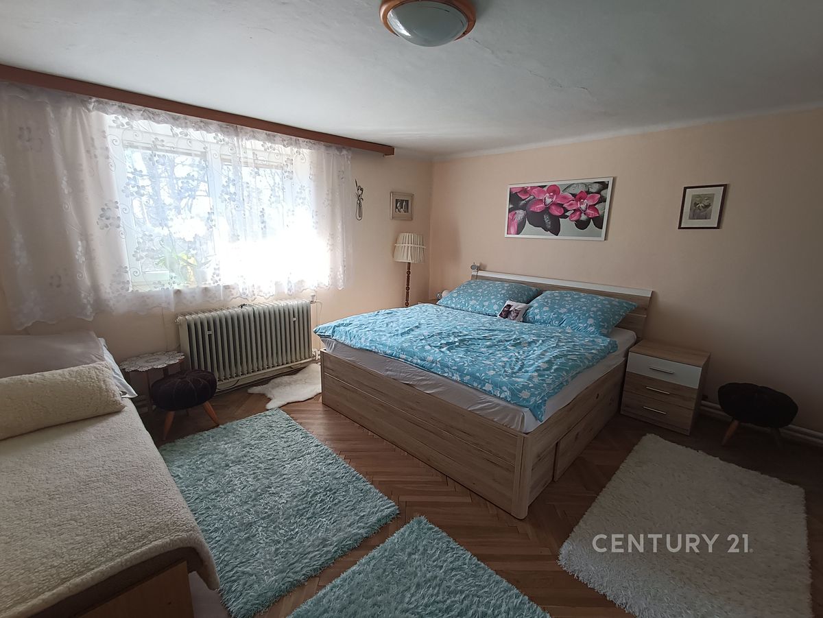 Prodej rodinného domu 220 m², pozemek 539 m² – fotografie 5