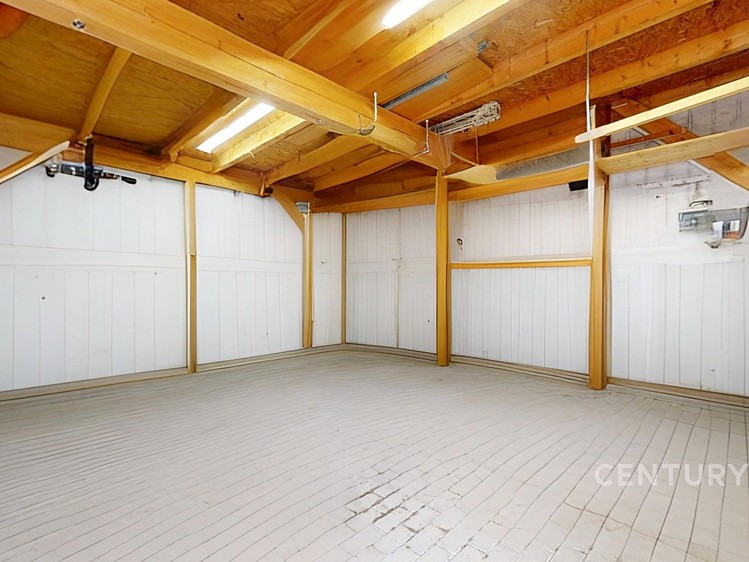 Prodej domu, 183 m² (44 z 65)