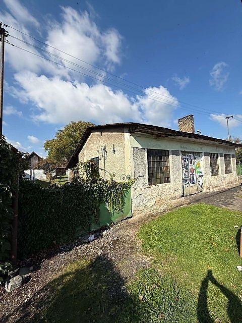 Prodej vícegeneračního domu 604 m², pozemek 2085 m² – fotografie 4