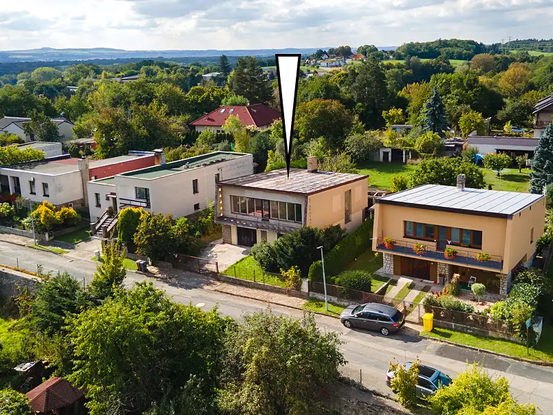 Prodej rodinného domu 166 m², pozemek 807 m², Týnec nad Labem – náhled fotky 3