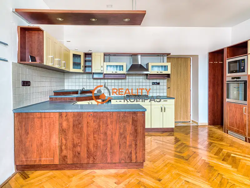 Pronájem bytu 3+kk 76 m², Hodonín – náhled fotky 2