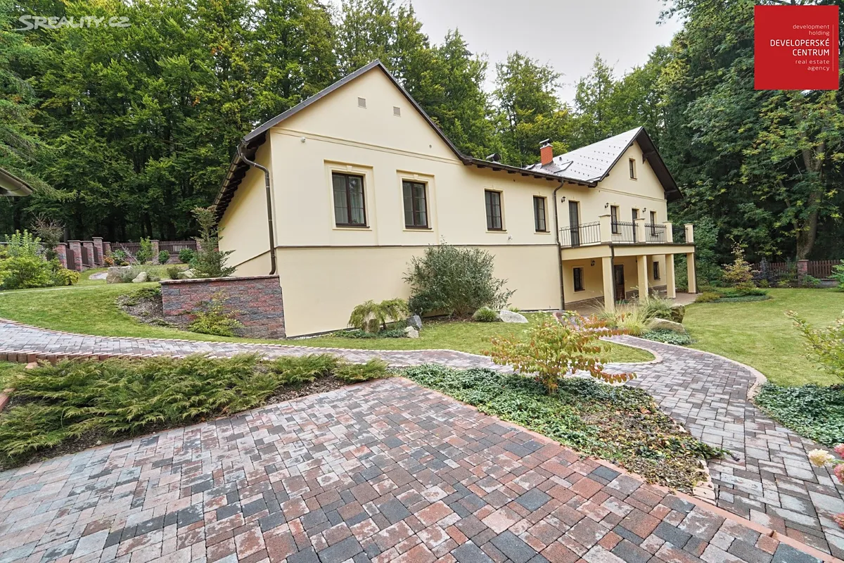 Prodej vily 630 m², pozemek 1118 m², Mariánské Lázně