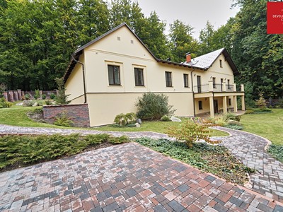 Prodej  vily 630 m², pozemek 1 118 m²