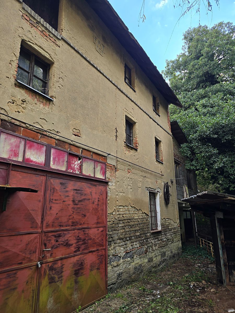 Prodej rodinného domu 300 m², pozemek 1328 m² – fotografie 4