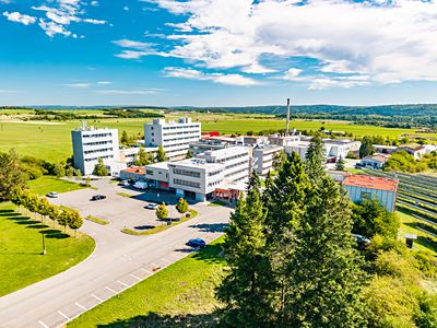 Pronájem kanceláře 422 m²